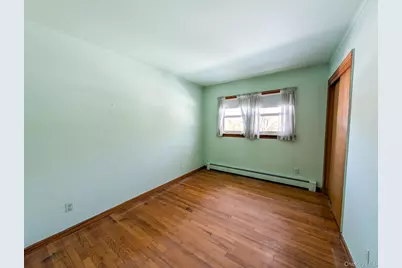 5180 Sound Avenue, Mattituck, NY 11952 - Photo 11