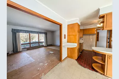 5180 Sound Avenue, Mattituck, NY 11952 - Photo 7