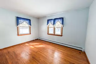 5180 Sound Ave, Mattituck, NY 11952 - Photo 9