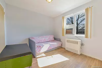 21606 68th Avenue #DUPLE, Oakland Gardens, NY 11364 - Photo 5