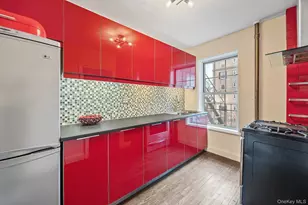 5525 31st Ave, Woodside, NY 11377 - Photo 7