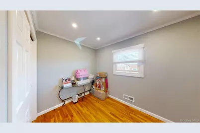 57 Richfield Street, Plainview, NY 11803 - Photo 29