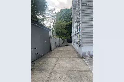 11558 147th Street, Jamaica, NY 11436 - Photo 9