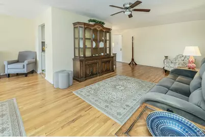 32 Pearsall #2D, Glen Cove, NY 11542 - Photo 7