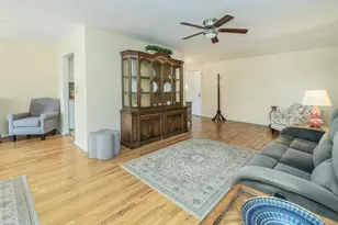 32 Pearsall, Glen Cove, NY 11542 - Photo 7