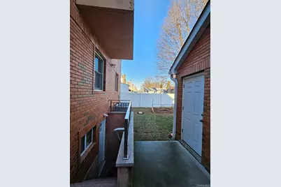 43-29 249th Street, Little Neck, NY 11363 - Photo 5