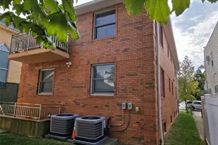 43-29 249th St, Little Neck, NY 11363 - Photo 3