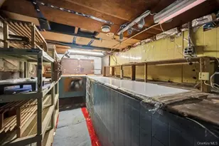 248-24 88th Dr, Bellerose, NY 11426 - Photo 41