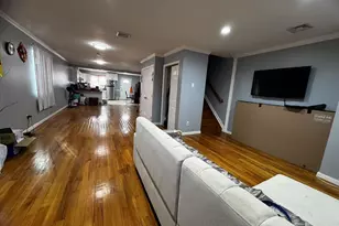 2832 Dudley Ave, Bronx, NY 10461 - Photo 3