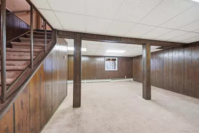 16 Mountain Avenue, Middletown, NY 10940 - Photo 19