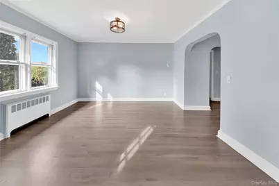 28 Crestmont Avenue, Yonkers, NY 10704 - Photo 23