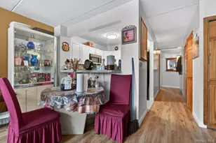 204 Sunset Blvd, Bronx, NY 10473 - Photo 9