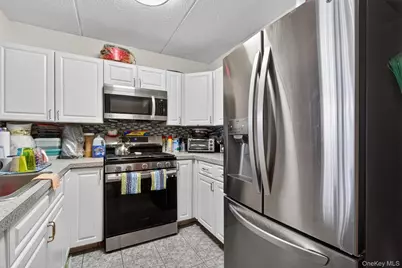 204 Sunset Boulevard #12204, Bronx, NY 10473 - Photo 11