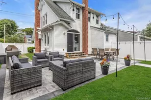 77 Rollstone Ave, West Sayville, NY 11796 - Photo 31