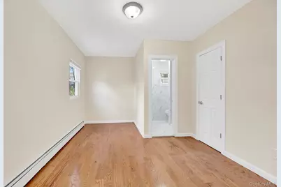 18805 Liberty Avenue, Saint Albans, NY 11412 - Photo 7