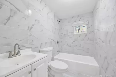 18805 Liberty Avenue, Saint Albans, NY 11412 - Photo 5