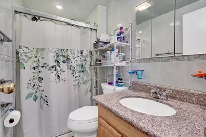 8415 259th Street, Floral Park, NY 11001 - Photo 5