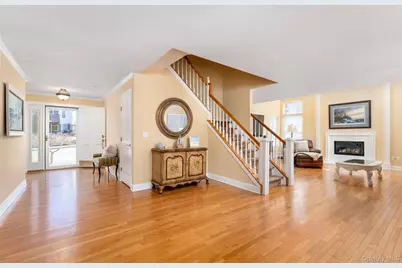 14 Vantage Court, Port Jefferson, NY 11777 - Photo 13