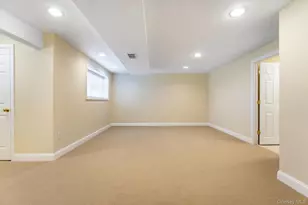 14 Vantage Ct, Port Jefferson, NY 11777 - Photo 25