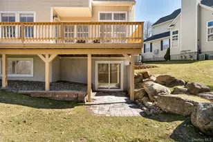 14 Vantage Ct, Port Jefferson, NY 11777 - Photo 29