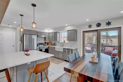 21 Woodside Avenue, Port Jefferson, NY 11777 - Photo 9