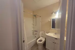 206-14 Emily Rd, Bayside, NY 11360 - Photo 7