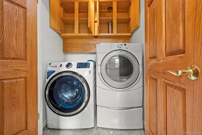 2942 164th Street, Flushing, NY 11358 - Photo 17