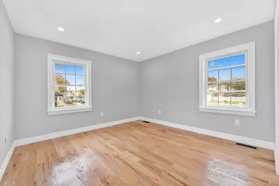 15321 134th Avenue, Jamaica, NY 11434 - Photo 9