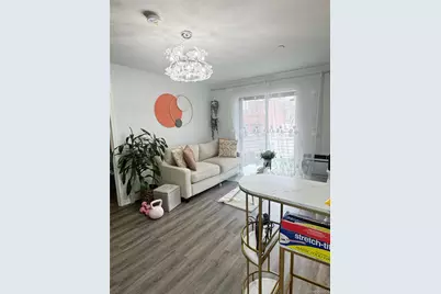 13249 41st Road #6B, Flushing, NY 11355 - Photo 1