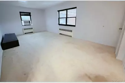 21909 74th Avenue #446B2, Oakland Gardens, NY 11364 - Photo 7