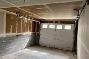 104 Sutton Park Rd, Poughkeepsie, NY 12603 - Photo 15