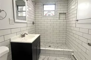 123 Clinton Ave, New Rochelle, NY 10801 - Photo 11