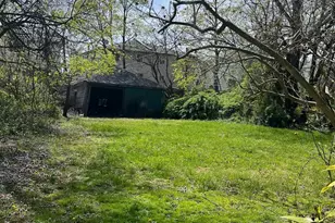 29-21 Healy Ave, Far Rockaway, NY 11691 - Photo 3