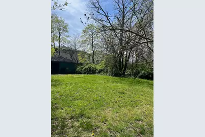 2921 Healy Avenue, Far Rockaway, NY 11691 - Photo 5