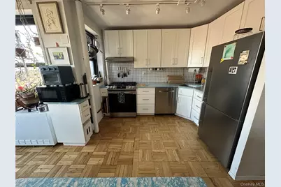 193 Clinton Avenue #5E, Brooklyn, NY 11205 - Photo 3