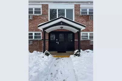 6 Ivy #3 B, Farmingdale, NY 11735 - Photo 1