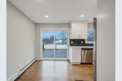 1730 Heckscher Avenue, Bay Shore, NY 11706 - Photo 13