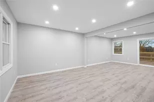 6 Grand Haven Ct, Commack, NY 11725 - Photo 9