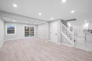 6 Grand Haven Ct, Commack, NY 11725 - Photo 5