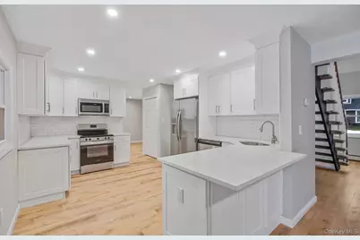 38 Clymer Street, Port Jefferson, NY 11776 - Photo 11