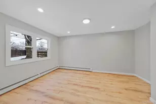 38 Clymer St, Port Jefferson, NY 11776 - Photo 15