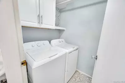 3 Terrace Drive, Hauppauge, NY 11788 - Photo 25