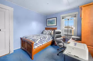 217 Bennett Ave, Hempstead, NY 11550 - Photo 29