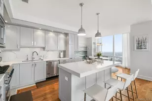 5 Renaissance Square, White Plains, NY 10601 - Photo 13