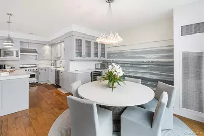 5 Renaissance Square #PH5E (36fl), White Plains, NY 10601 - Photo 15