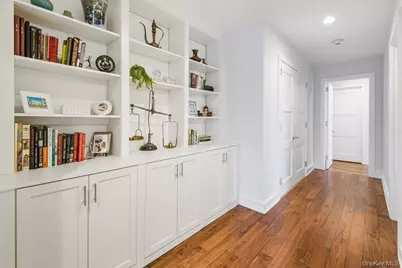 5 Renaissance Square #PH5E (36fl), White Plains, NY 10601 - Photo 17