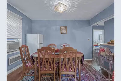 206 Hunnewell Avenue, Elmont, NY 11003 - Photo 5