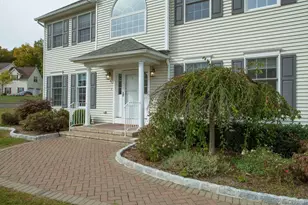 6 Jamil Ct, Poughkeepsie, NY 12603 - Photo 3