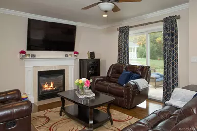 6 Jamil Court, Poughkeepsie, NY 12603 - Photo 17