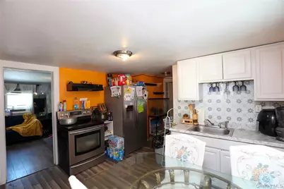 654 Broadway #9W, Esopus, NY 12429 - Photo 5